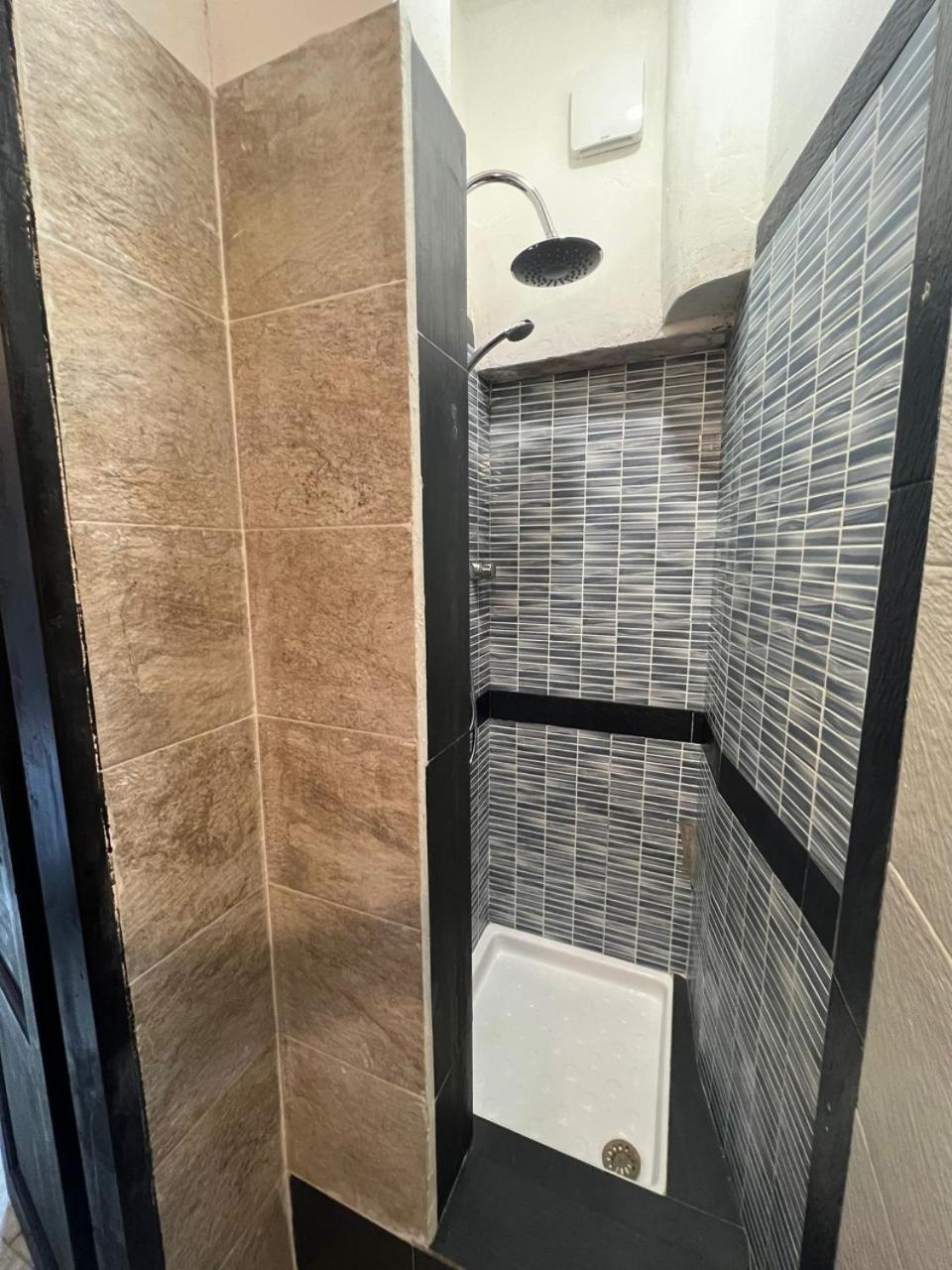 Hotel Ambra Milan Bagian luar foto