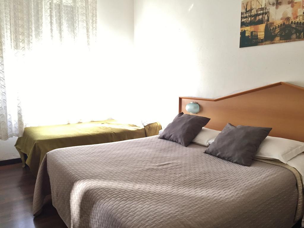 Hotel Ambra Milan Bagian luar foto