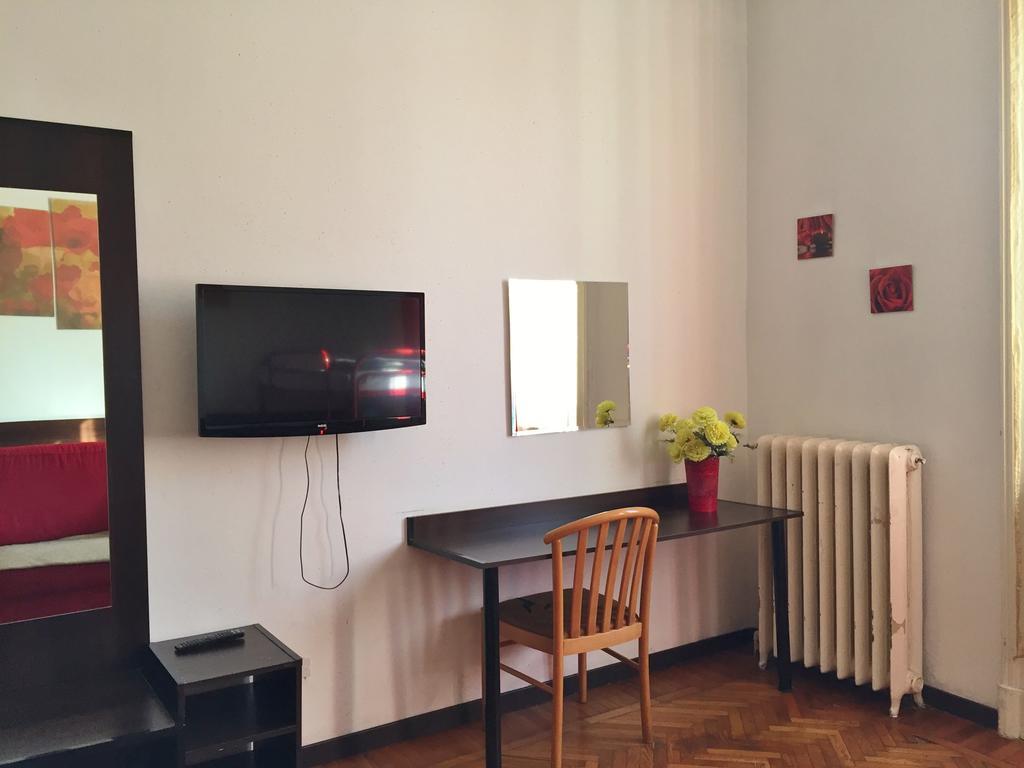 Hotel Ambra Milan Bagian luar foto