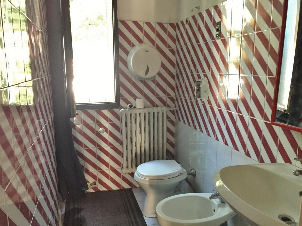 Hotel Ambra Milan Bagian luar foto