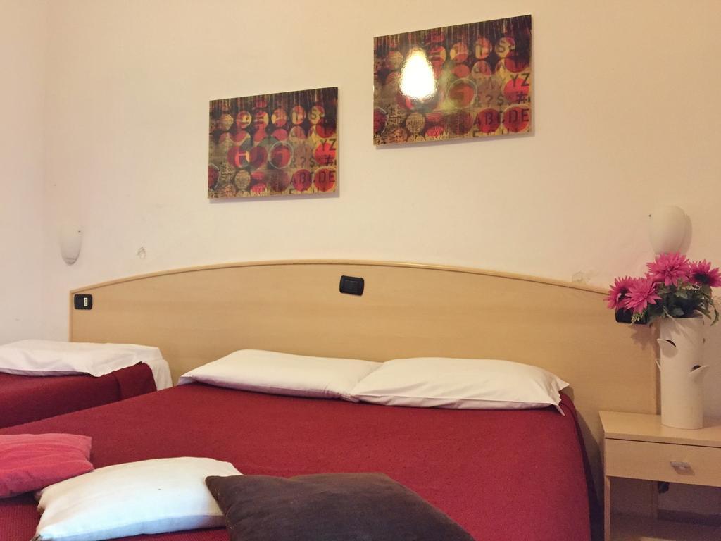 Hotel Ambra Milan Bagian luar foto