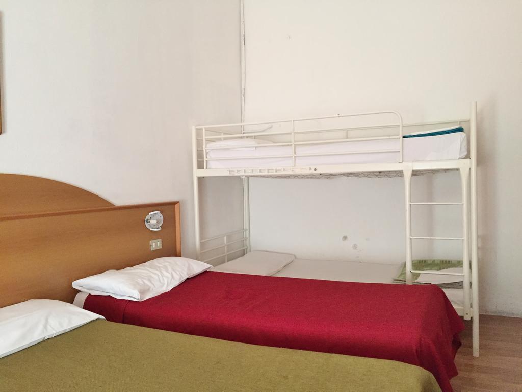 Hotel Ambra Milan Ruang foto